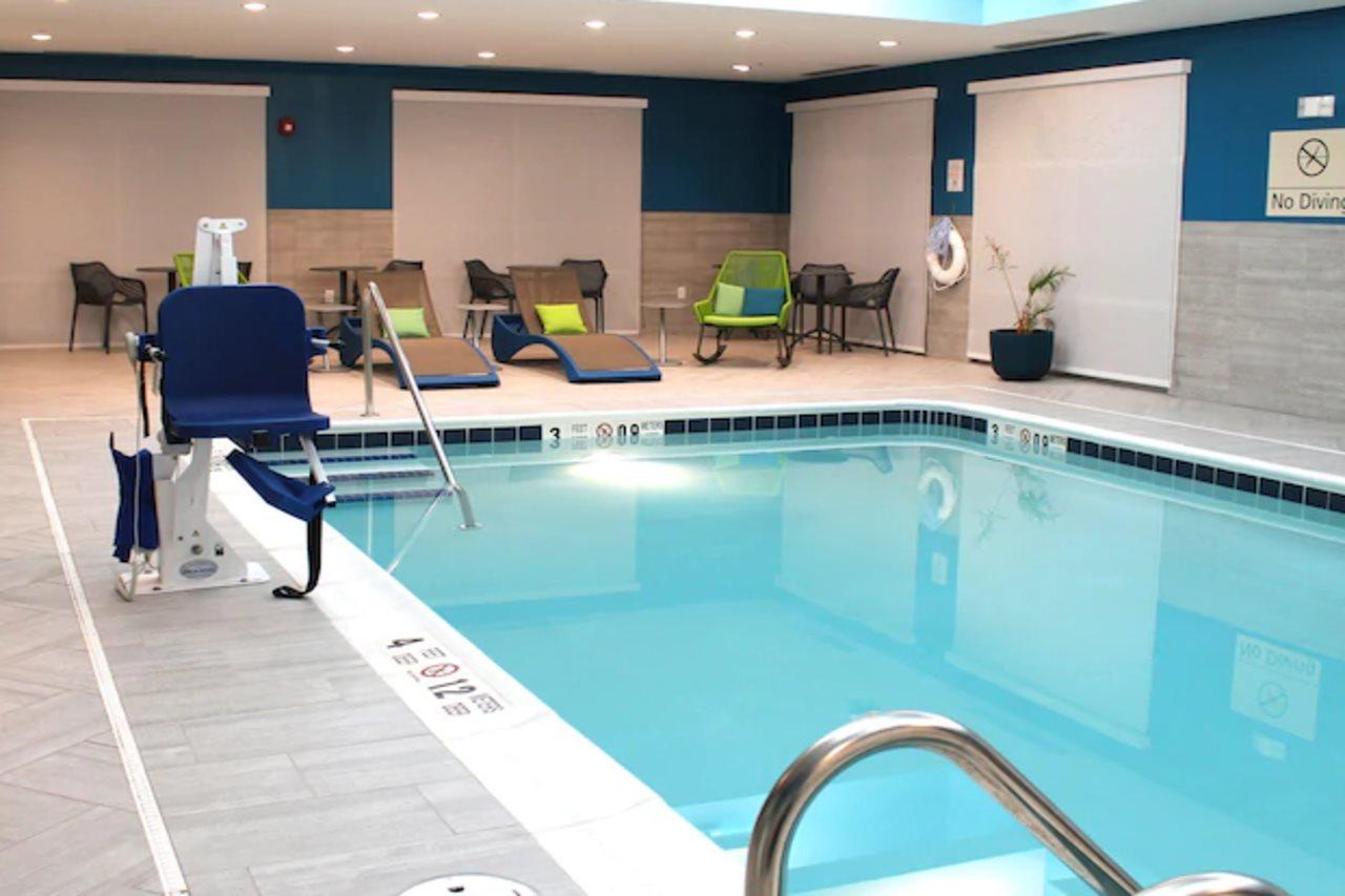 Hampton Inn Buffalo - アマースト エクステリア 写真
