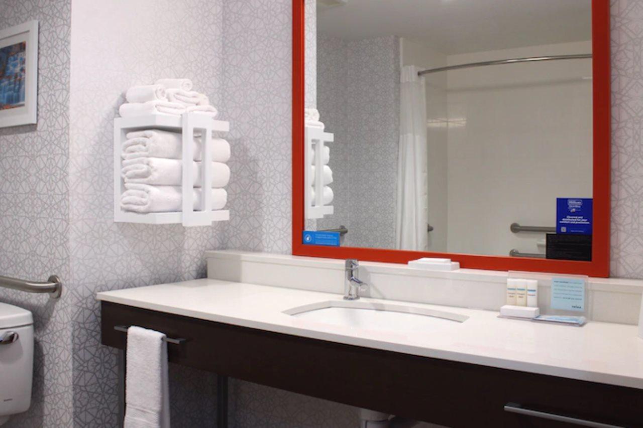 Hampton Inn Buffalo - アマースト エクステリア 写真